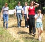 Gyerekekkel.jpg

65,00 KB 
599 x 560 
2005.12.23.
